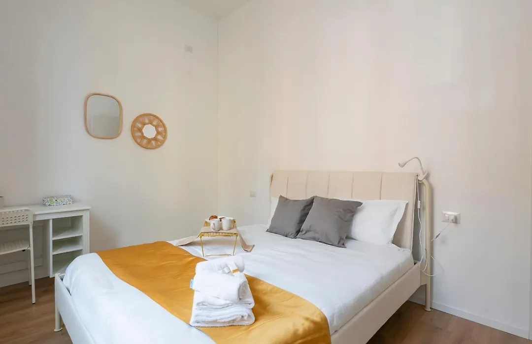 Xenia Apartments - Renovated Flat In Navigli Area-1