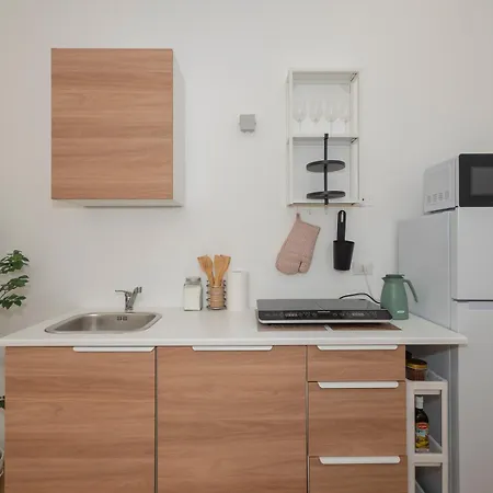 Xenia Apartments - Renovated Flat In Navigli Area-2